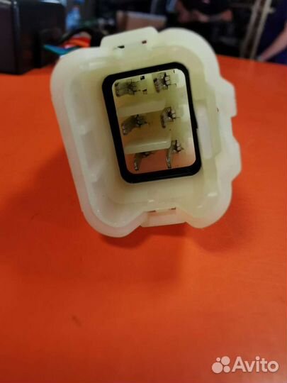 Коммутатор XinYang Kazuma 500gt