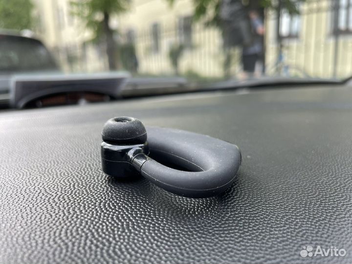 Bluetooth гарнитура