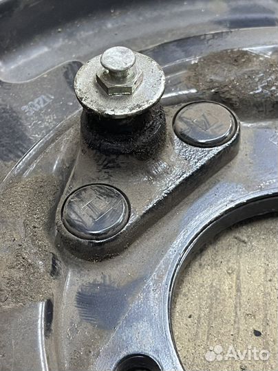 Пыльник тормозного диска Toyota Venza