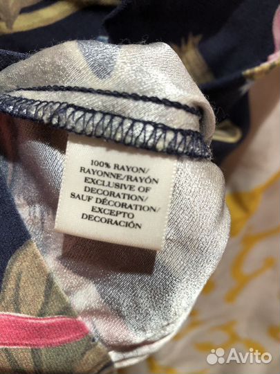 Платье нарядное 44