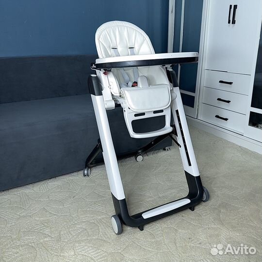 Стульчик для кормления Peg Perego Siesta. Италия