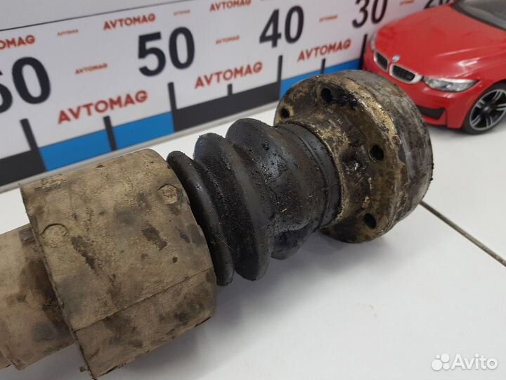 Полуось (привод) передний правый