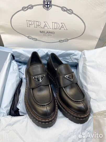 Лоферы prada