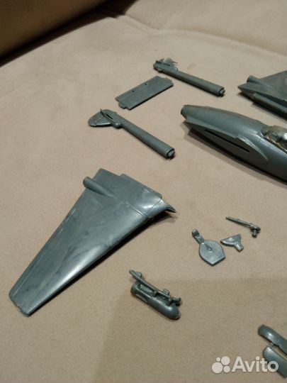 Сборная модель самолета времён СССР