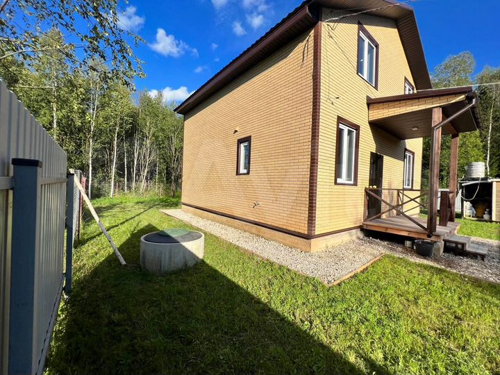 Дом 135 м² на участке 6 сот.