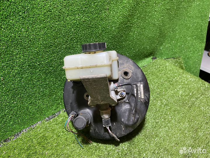 Вакум тормозной Mercedes-Benz M-класс W164