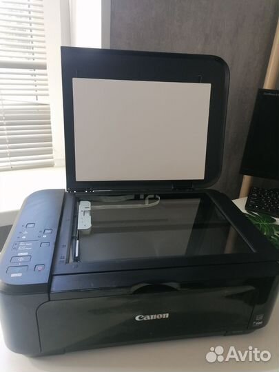 Цветной лазерный принтер canon