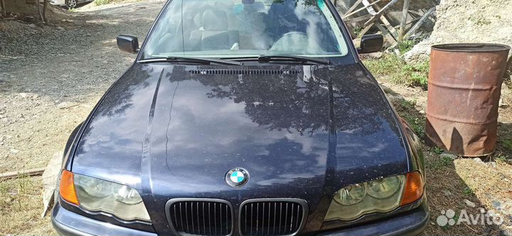 Крыло bmw e46
