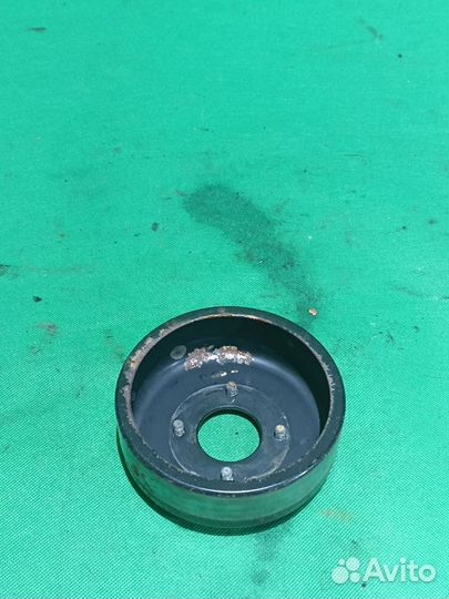 Шкиф помпы Mercedes m112