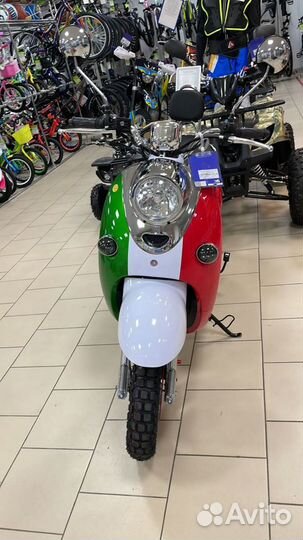 Скутер Vento Retro 49cc (150)