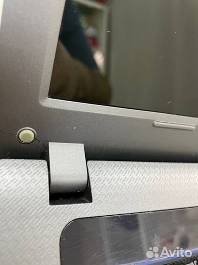 Ноутбук Samsung NP-R425-JS04RU