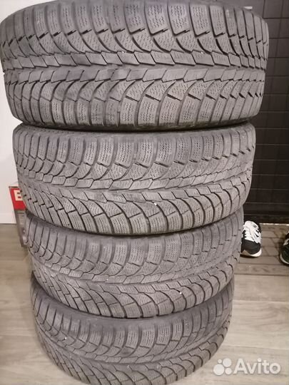Gislaved Soft Frost 3 205/55 R16