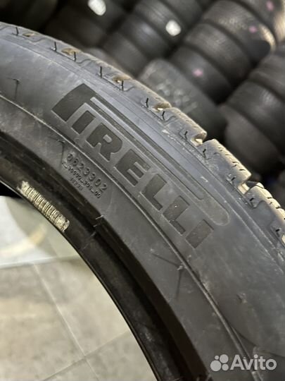 Pirelli Scorpion Winter 275/40 R22