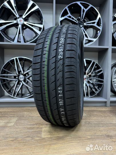 Marshal Crugen HP91 235/50 R18 97W