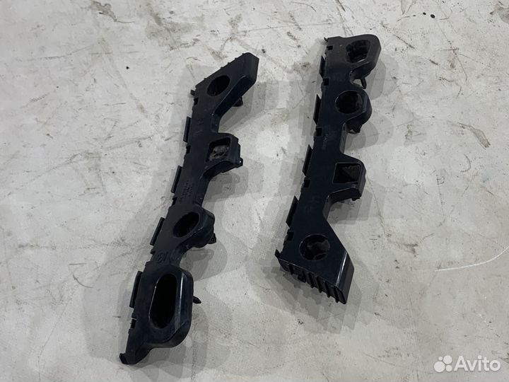 Кронштейн заднего бампера Mazda CX-5 KE