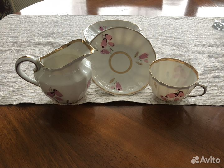Чайная пара, блюдца, молочник Вербилки СССР
