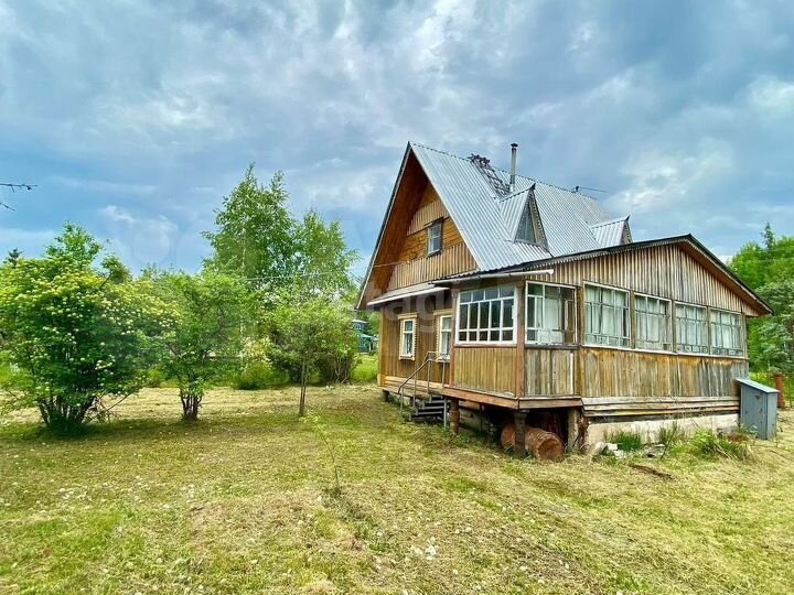 Дача 67,4 м² на участке 6,87 га