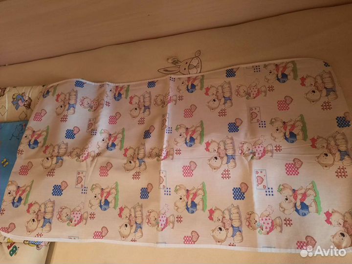 Комплект в детскую кроватку