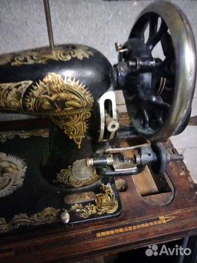 Швейная машинка