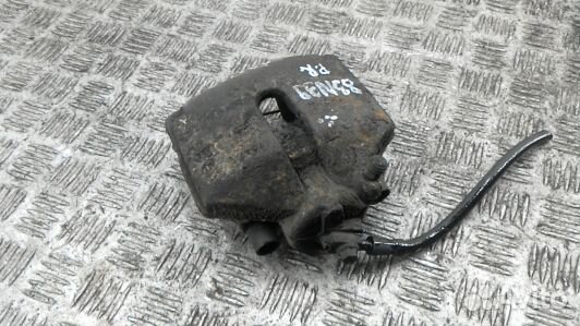 Суппорт тормозной передний правый volkswagen passa