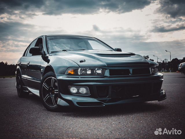 Решетка радиатора Vogue 2 для Mitsubishi Galant 8