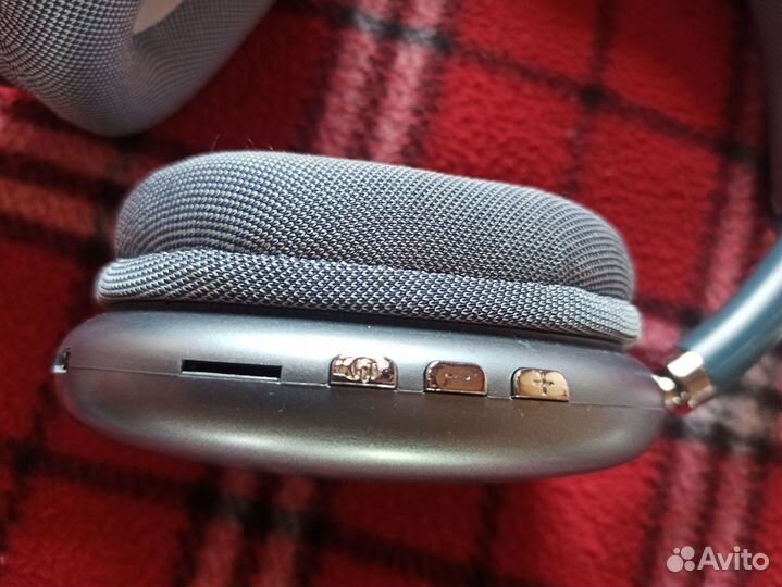 Беспроводные наушники