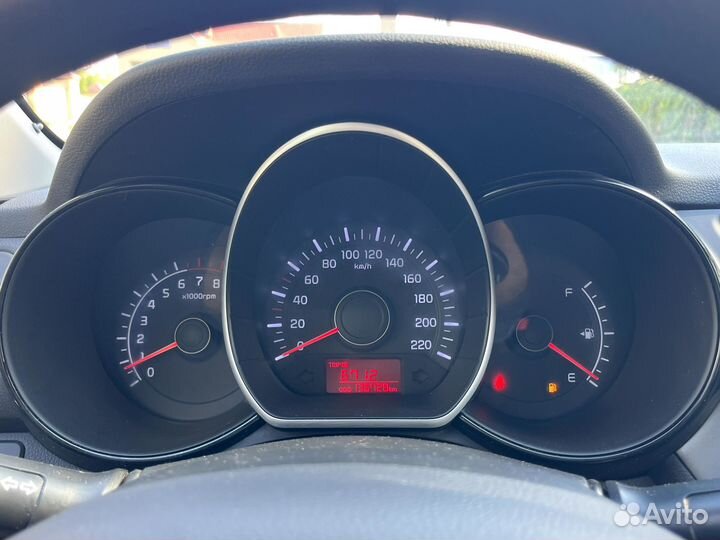 Kia Rio 1.4 МТ, 2014, 136 000 км
