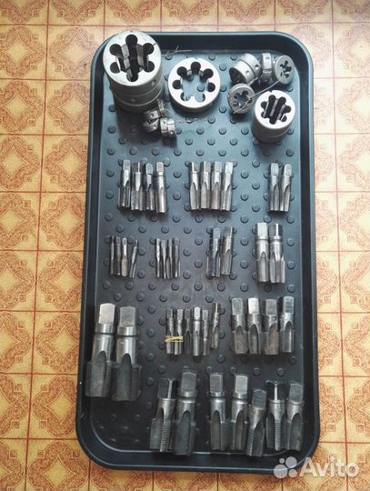 Метчики и плашки СССР