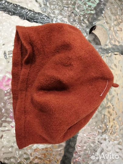 Берет шерстяной новый