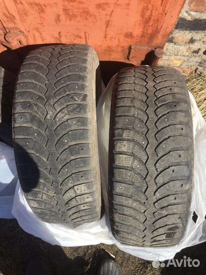Bridgestone Blizzak VM-41 215/60 R16