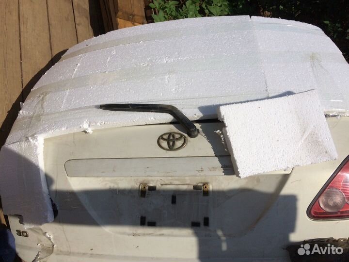 Продам пятую дверь