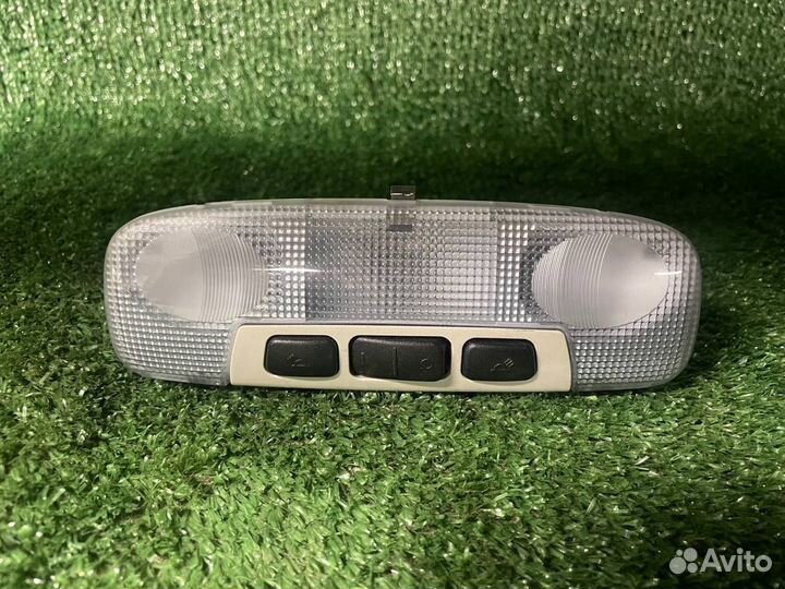 Плафон салона Ford Fusion (CBK)