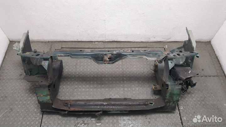 Рамка передняя Chrysler Voyager, 1999