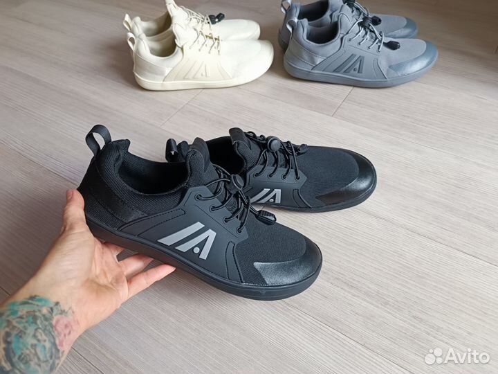 Кроссовки босоногие