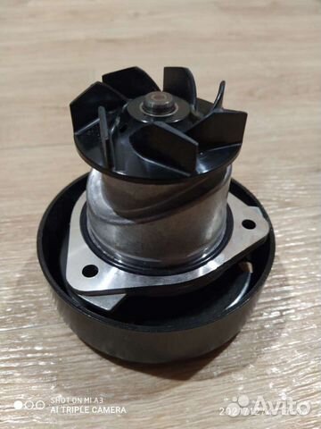 Водяная помпа со шкивом