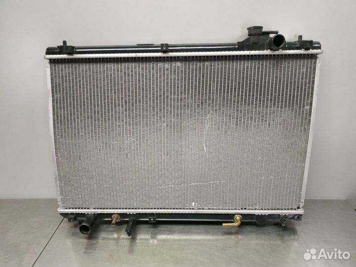 Радиатор охлаждения двигателя Lexus Rx300 MCU10