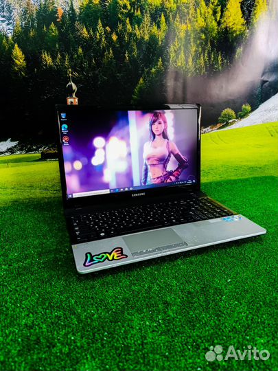 Надежный ноутбук Samsung для игр и работы