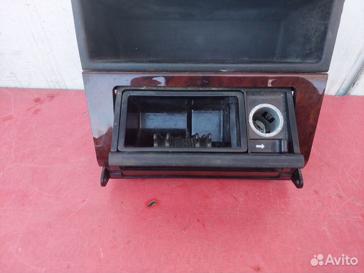 Пепельница Mercedes-Benz W202