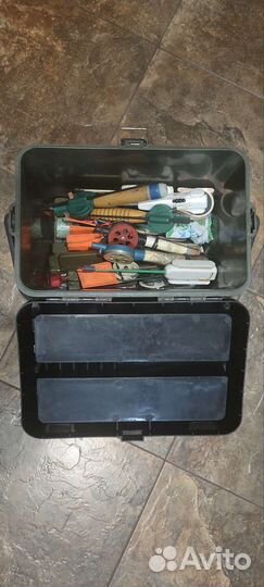 Зимний рыболовный ящик