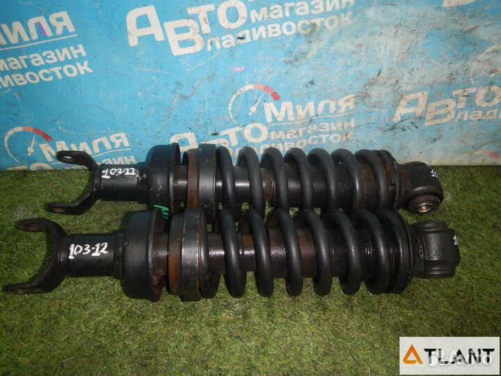 Стойка задняя toyota mega cruiser