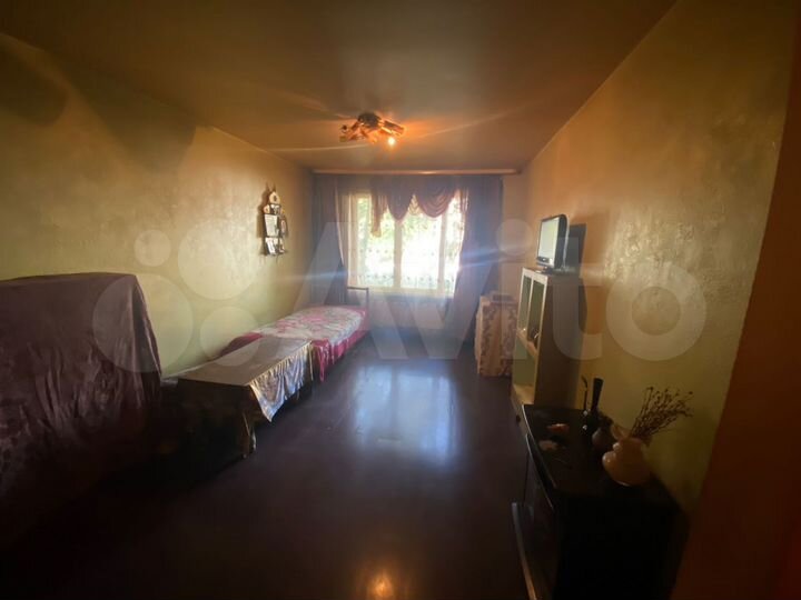 Комната 32,2 м² в 3-к., 1/9 эт.