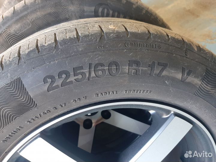 Continental ComfortContact - 5 225/60 R17 99C