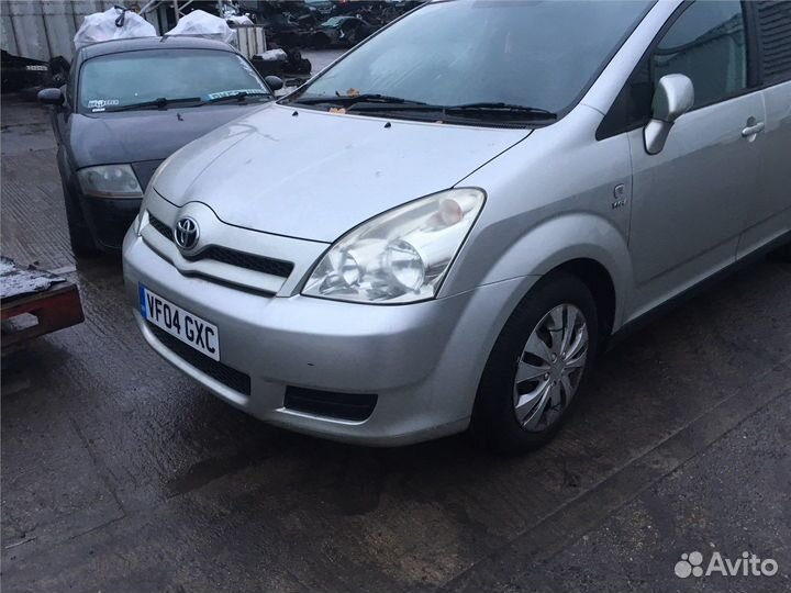 Разбор на запчасти Toyota Corolla Verso