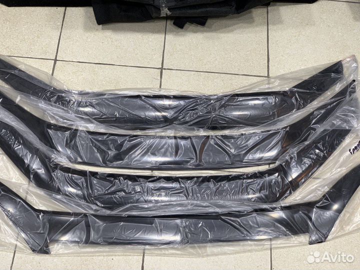 Дефлекторы на капот (Мухобойка) на ваз