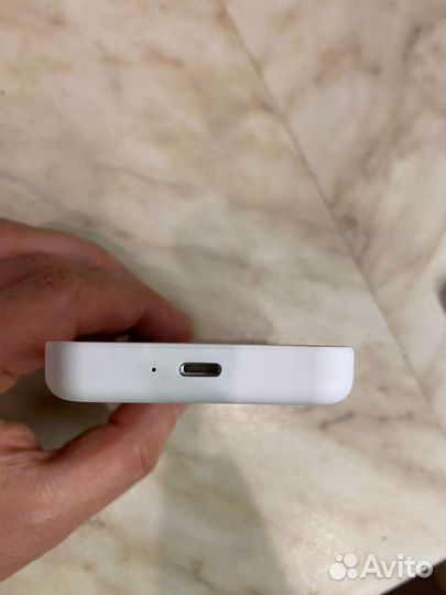 Магнитный аккумулятор для iPhone