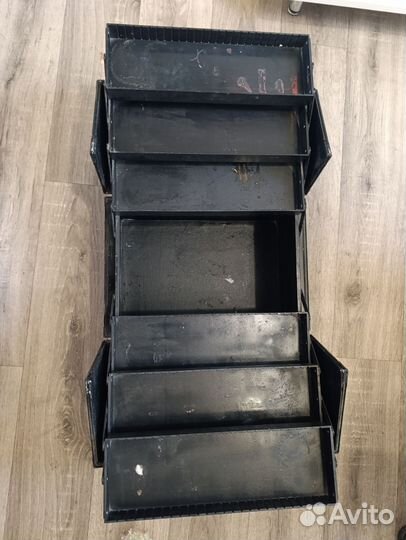 Бьюти кейс для косметики и маникюра