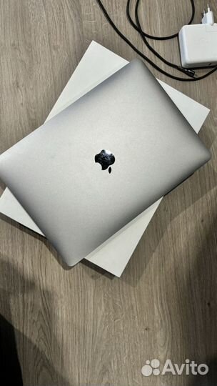 Apple MacBook Pro 13 2017