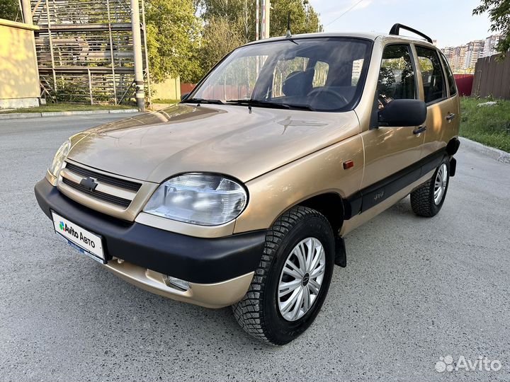 Chevrolet Niva 1.7 МТ, 2004, 194 677 км