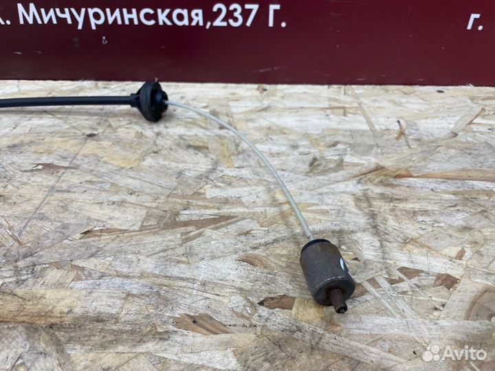 Трос сцепления Renault Logan