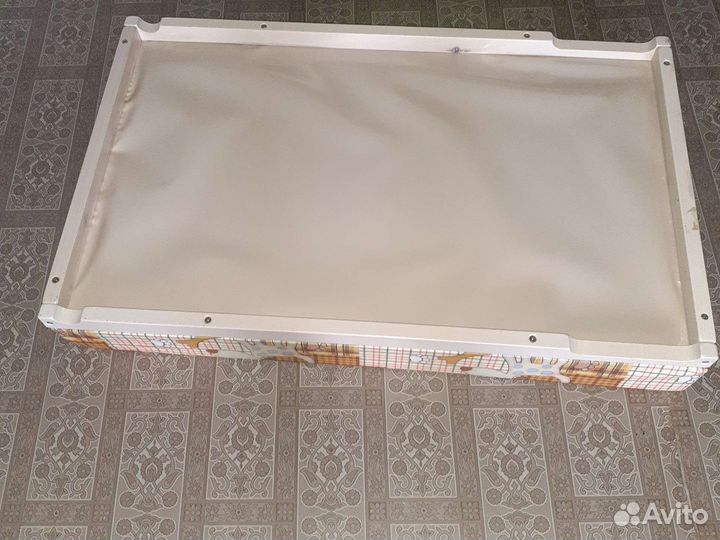 Доска для пеленания на кроватку